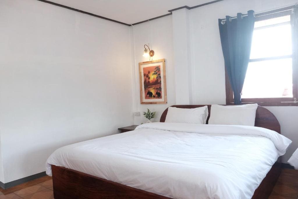 Standard Double Room room - Image 3