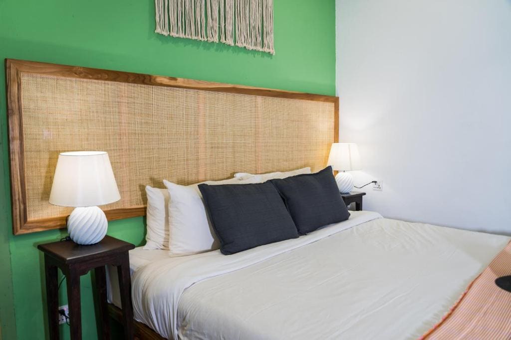 Standard Double Room - Lower Floor room - Image 3