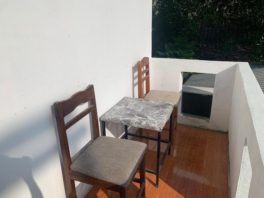 Double Room with Balcony room - Image 2