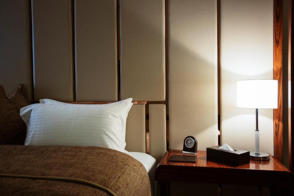 Superior Suite with Sea View room - Image 2