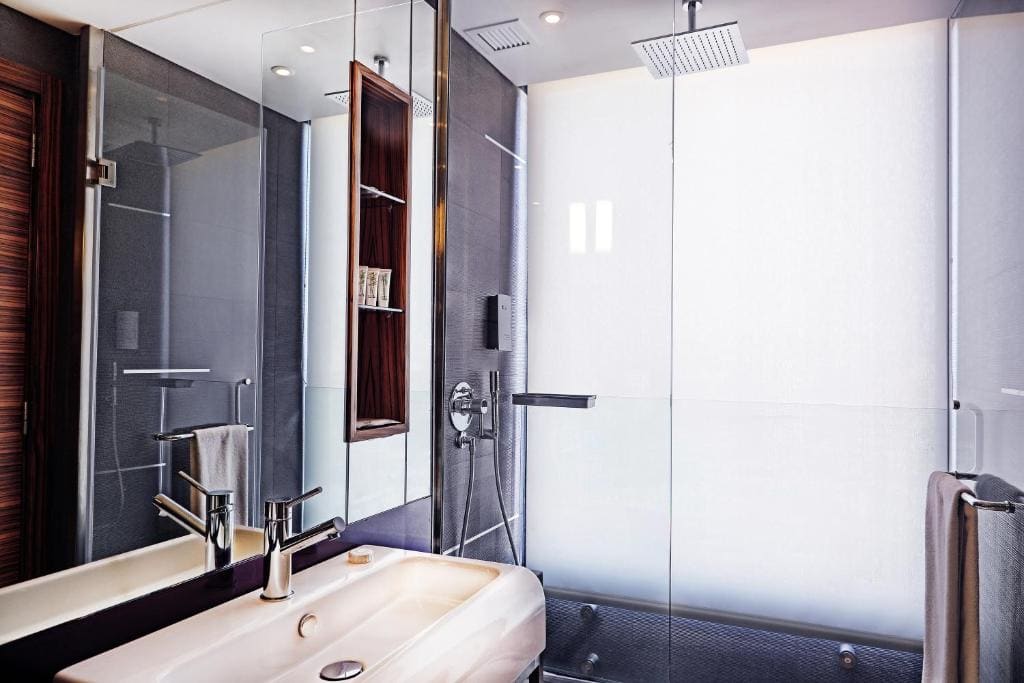 Executive Single Room with City View room - Image 1