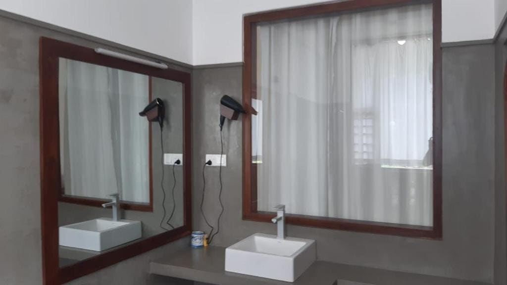 Deluxe Double Room room - Image 2