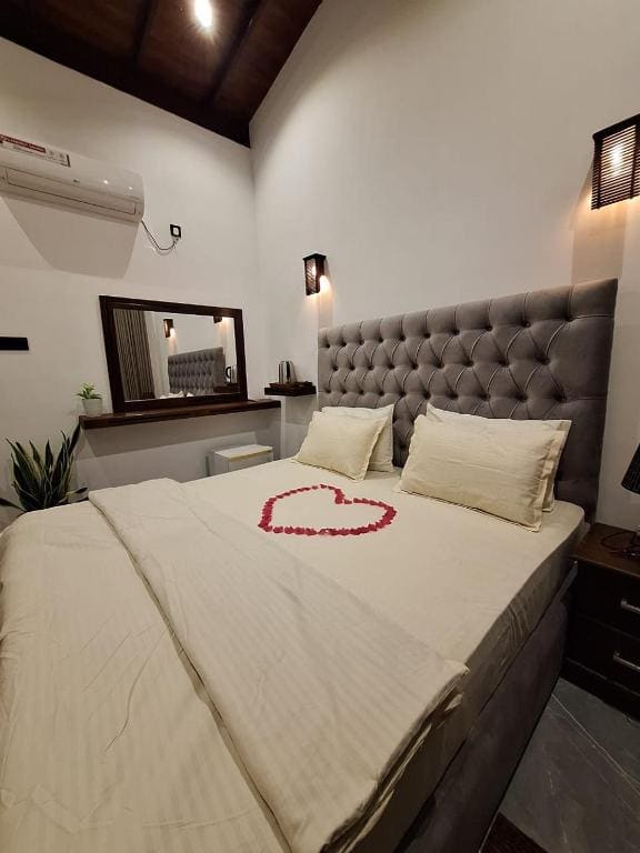 Deluxe Double Room room - Image 3