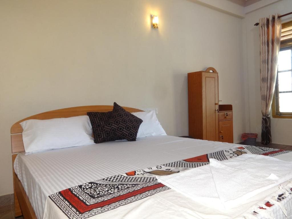 Standard Double Room with Fan room - Image 2