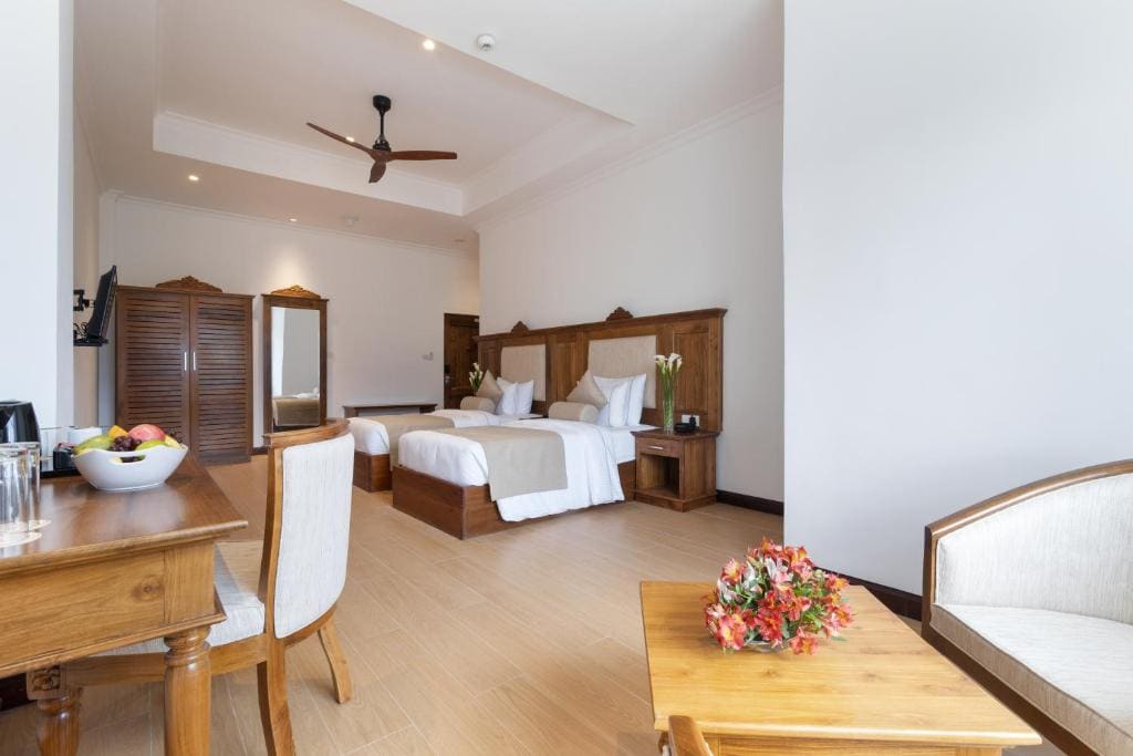 Deluxe Twin Room room - Image 3