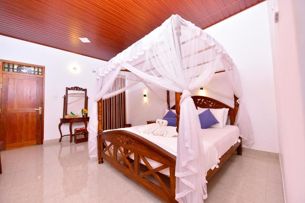 Standard Double Room room - Image 3