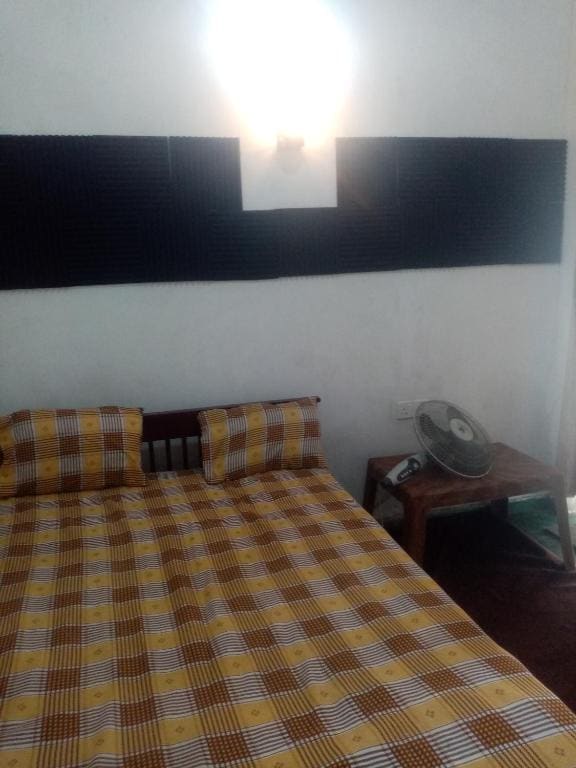 Small Double Room room - Image 2