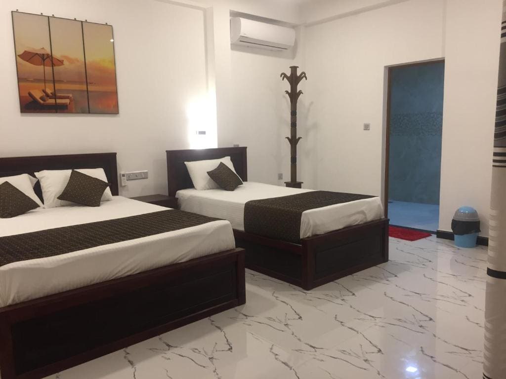 Deluxe Triple Room room - Image 2