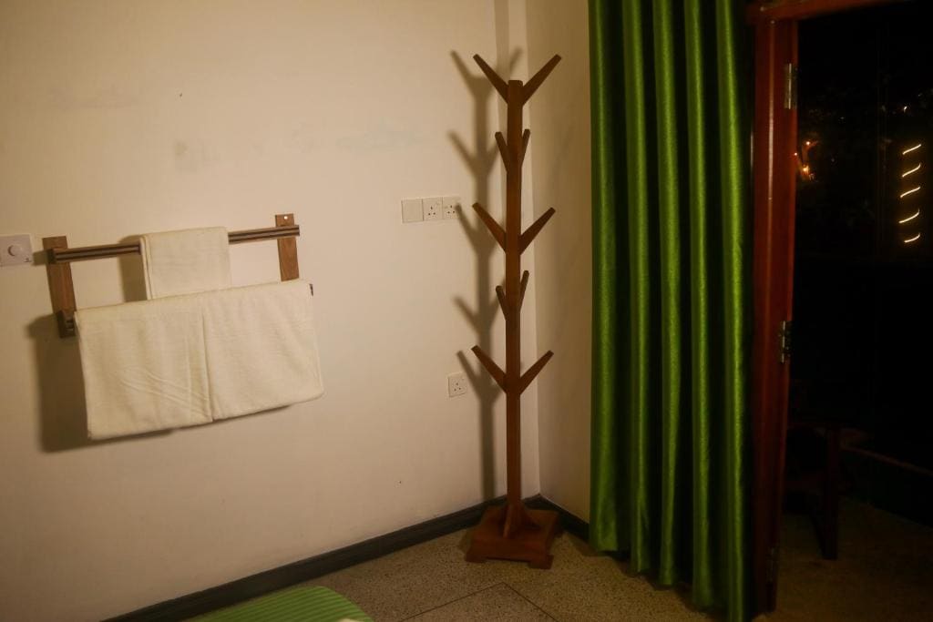Deluxe Queen Room room - Image 1