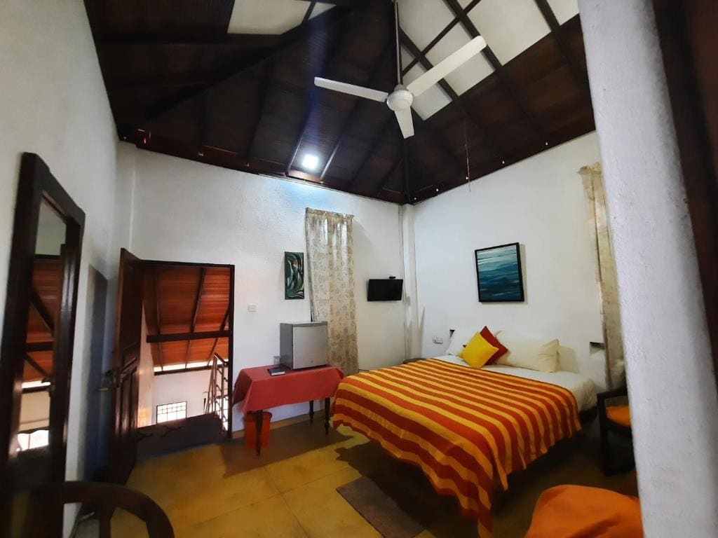 Standard Double Room with Fan room - Image 3