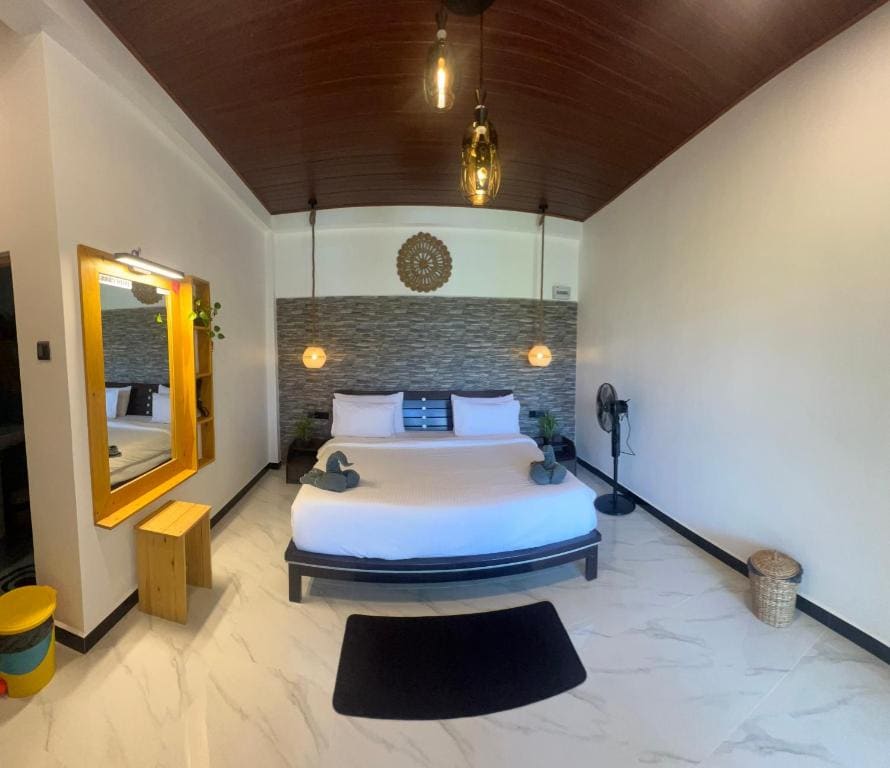 Double Room with Mountain View room - Image 2