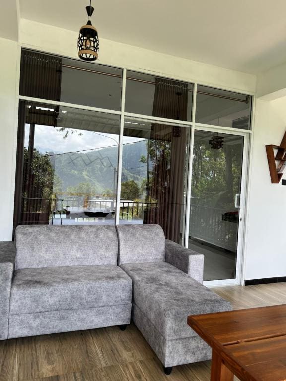 Double Room with Balcony room - Image 1