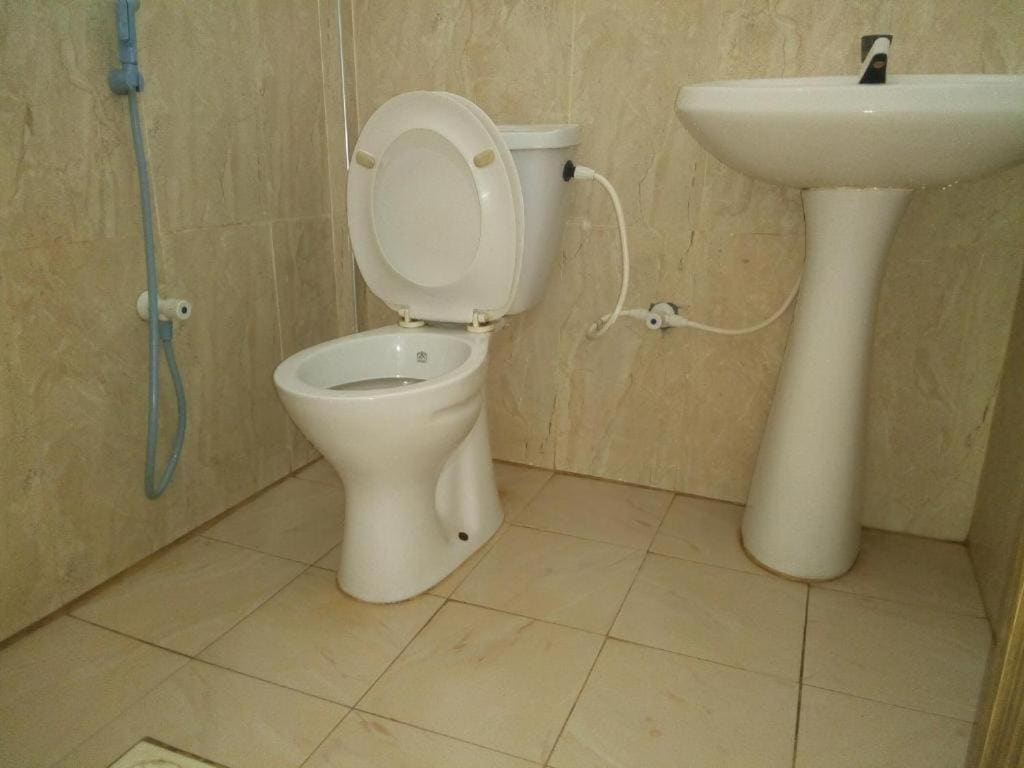 Triple Room with Private Bathroom room - Image 1