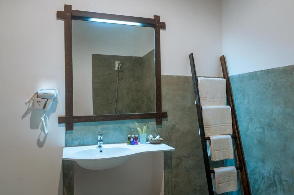 Deluxe Triple Room room - Image 3