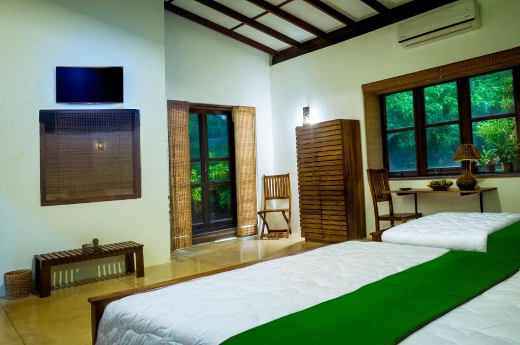 Deluxe Triple Room room - Image 1