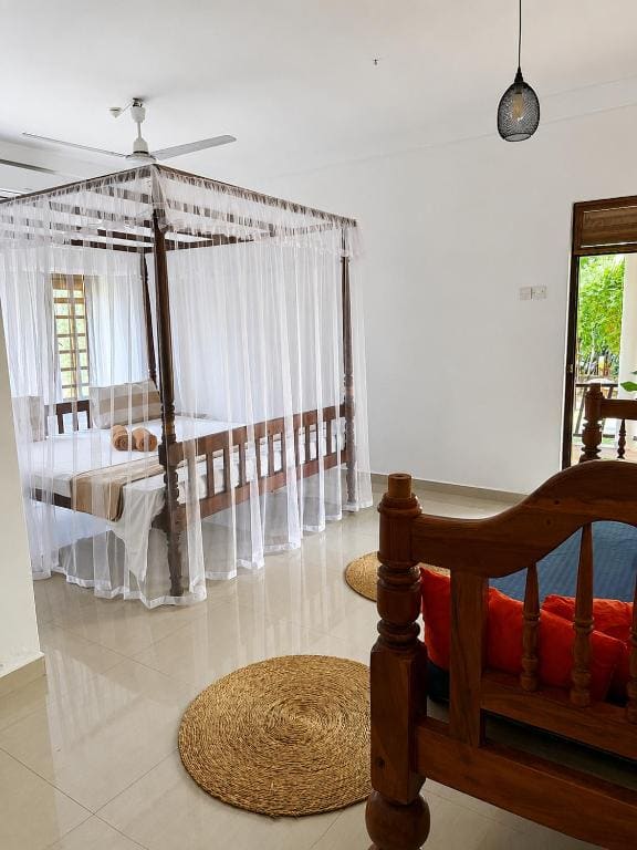 Deluxe Triple Room room - Image 3