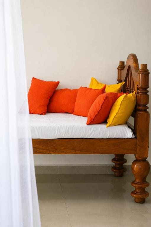 Deluxe Triple Room room - Image 2