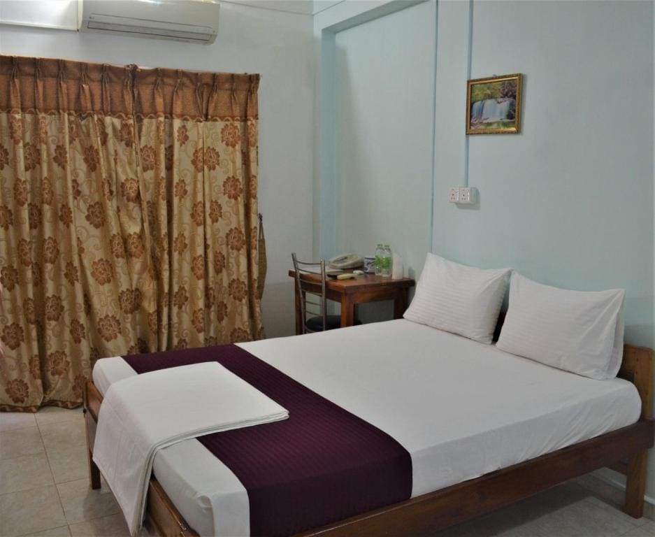 Standard Quadruple Room room - Image 3
