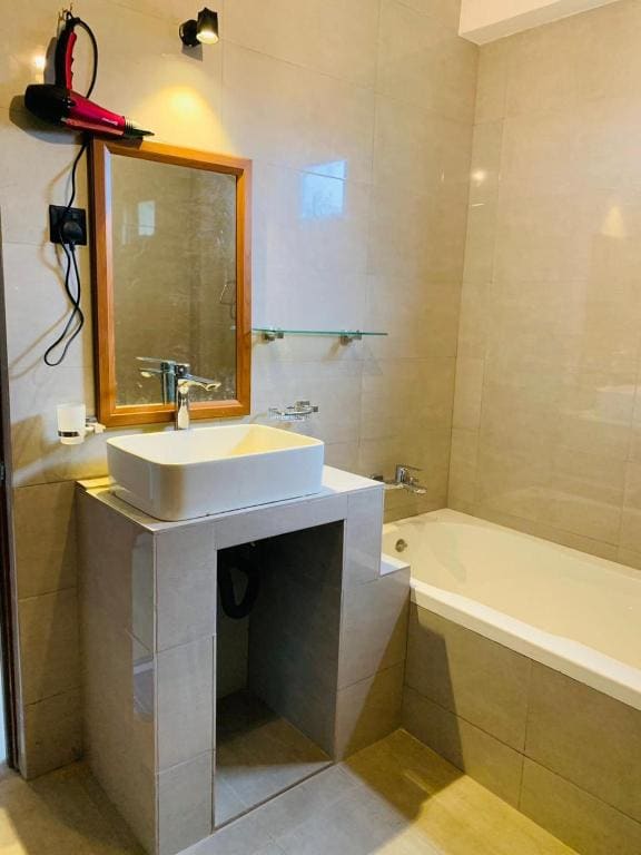 Triple Room with Mountain View room - Image 2