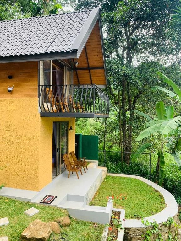Triple Room with Balcony room - Image 3