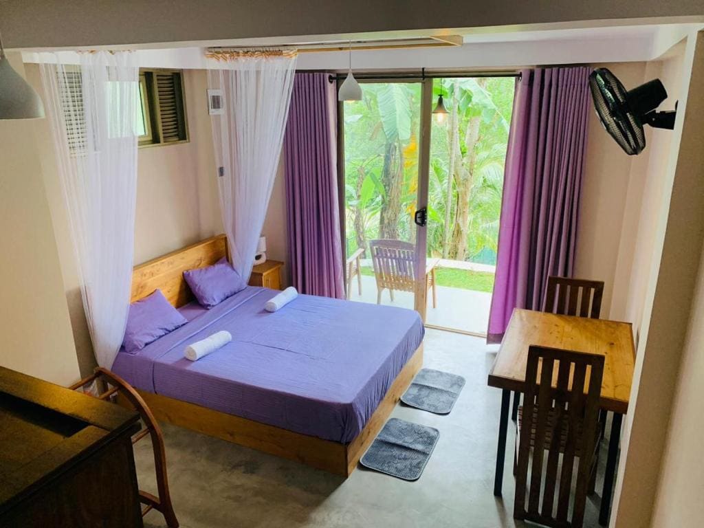 Triple Room with Balcony room - Image 1