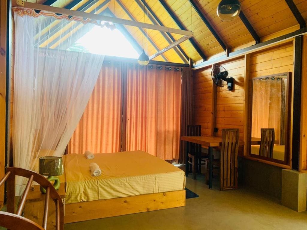 Double Room with Mountain View room - Image 1