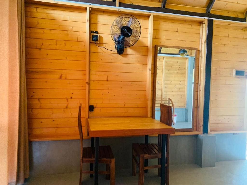Double Room with Mountain View room - Image 2