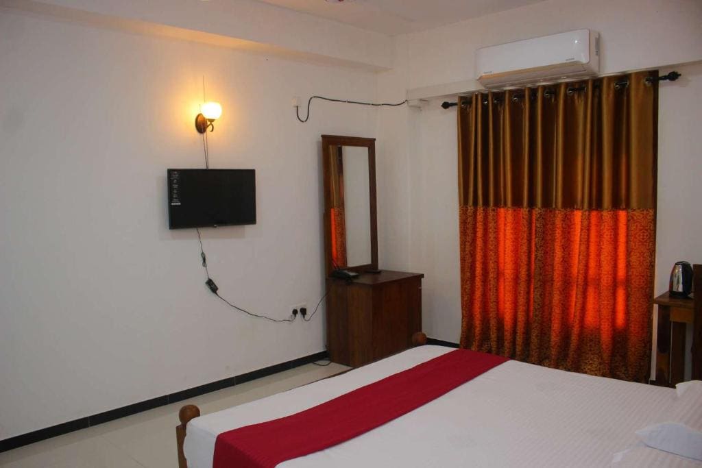 Deluxe Triple Room room - Image 2