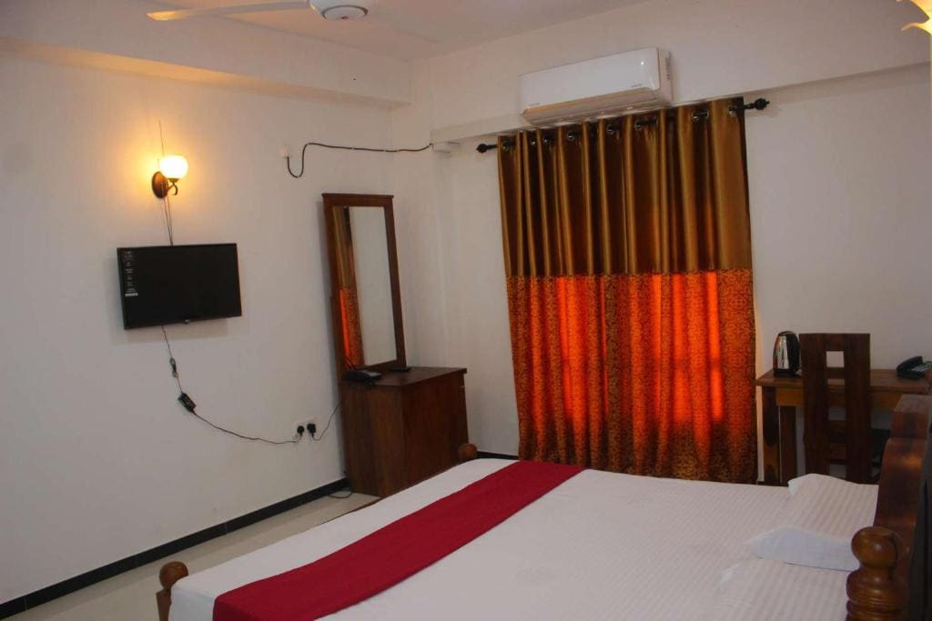 Deluxe Single Room room - Image 2