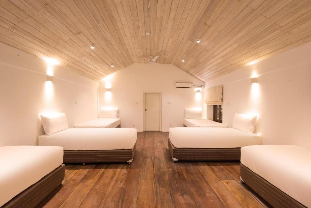 Bed in 6-Bed Mixed Dormitory Room room - Image 1
