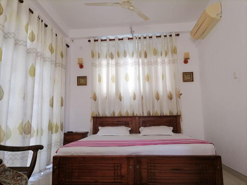 Deluxe Double Room room - Image 2