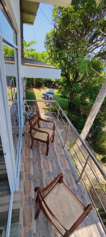 Double Room with Balcony and Sea View room - Image 2