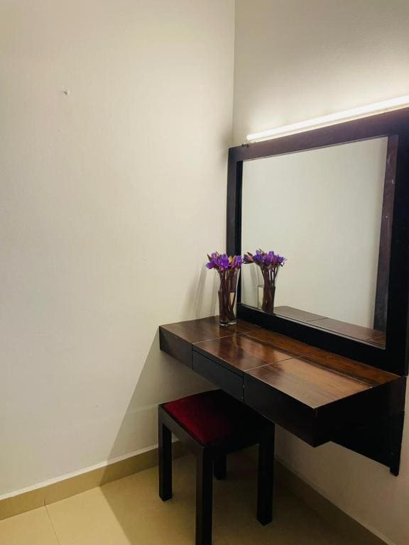 Triple Room with Balcony room - Image 1