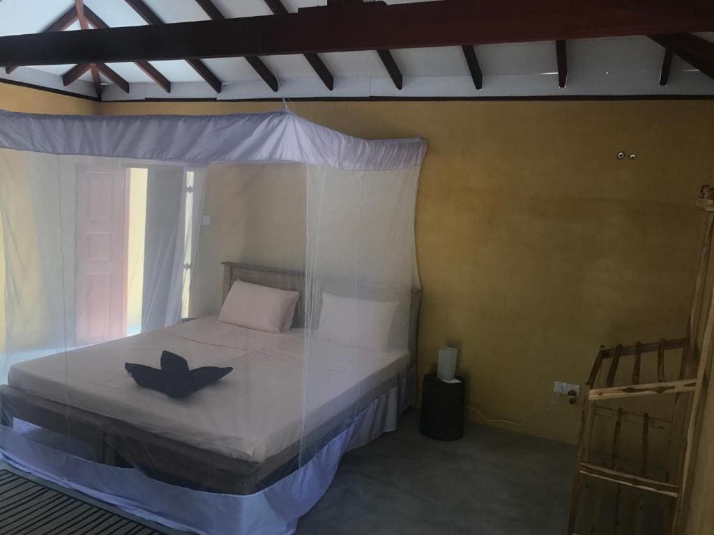 Deluxe Bungalow room - Image 1