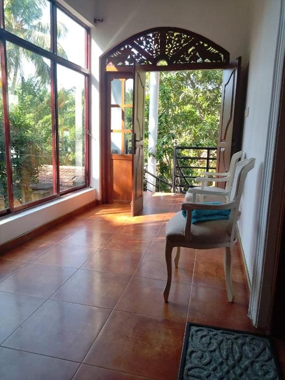 Double Room with Balcony room - Image 2