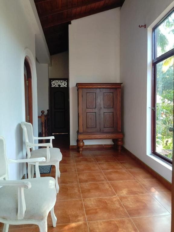 Double Room with Balcony room - Image 3