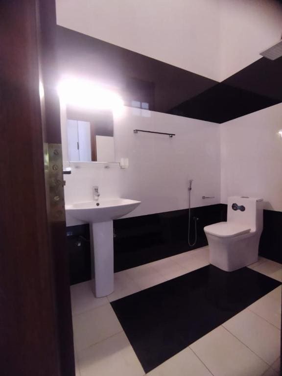 Standard Double Room room - Image 3
