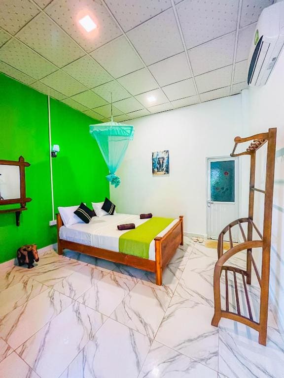 Basic Double Room room - Image 3