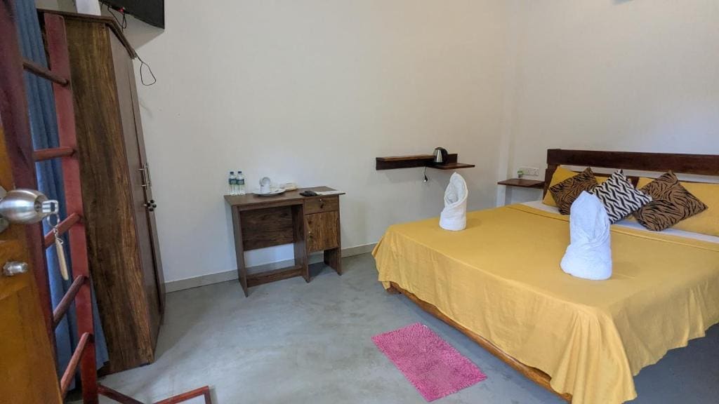 Deluxe Double Room room - Image 2