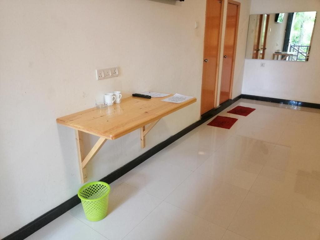 Budget Double Room room - Image 3