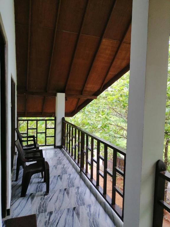 Deluxe Double Room room - Image 2