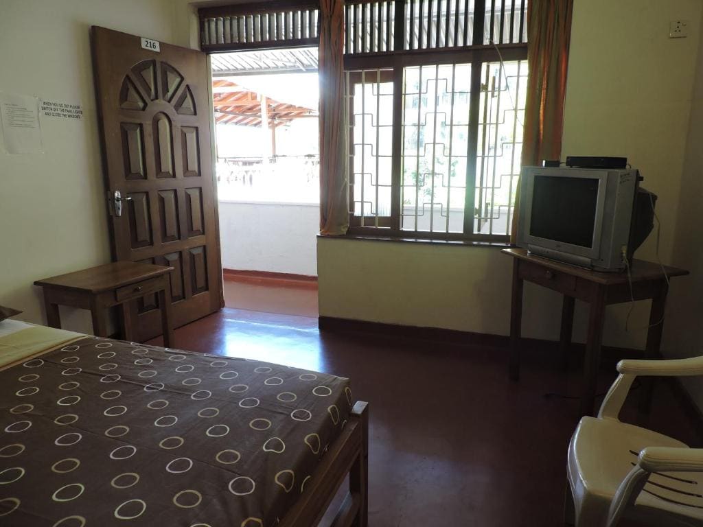 Standard Double Room with Fan room - Image 2