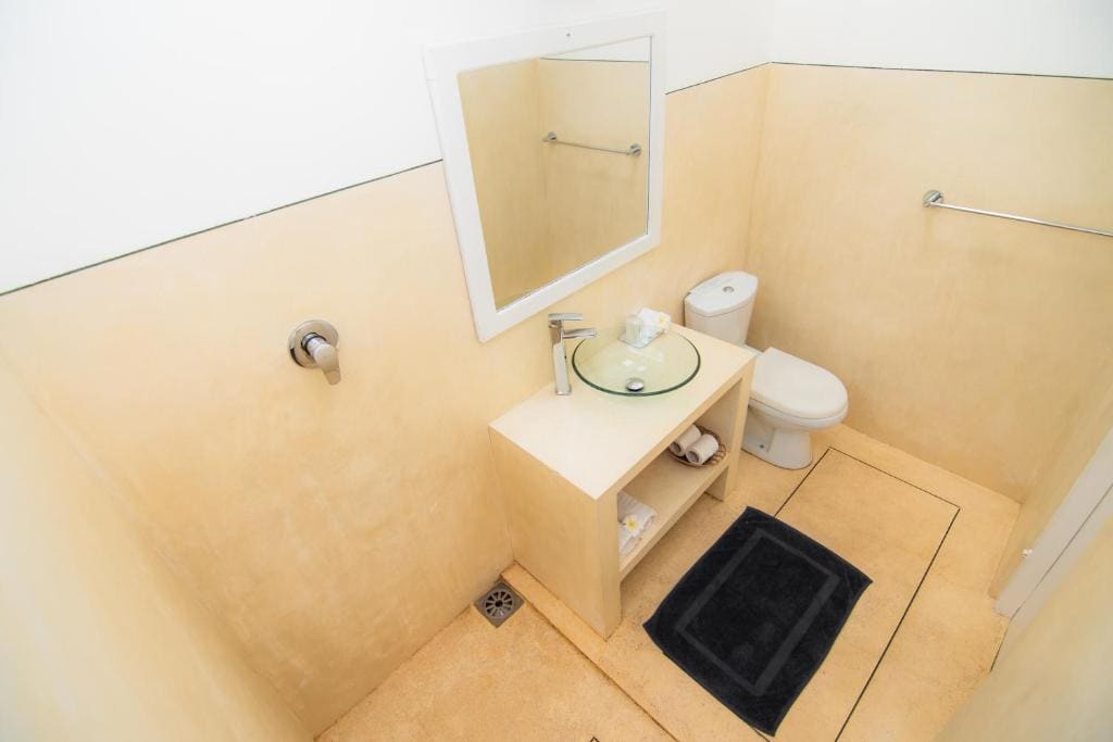 Superior Double Room with Balcony room - Image 2