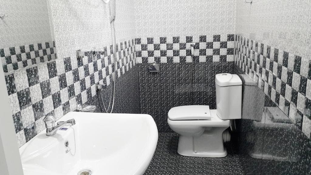 Deluxe Double Room with Balcony room - Image 1
