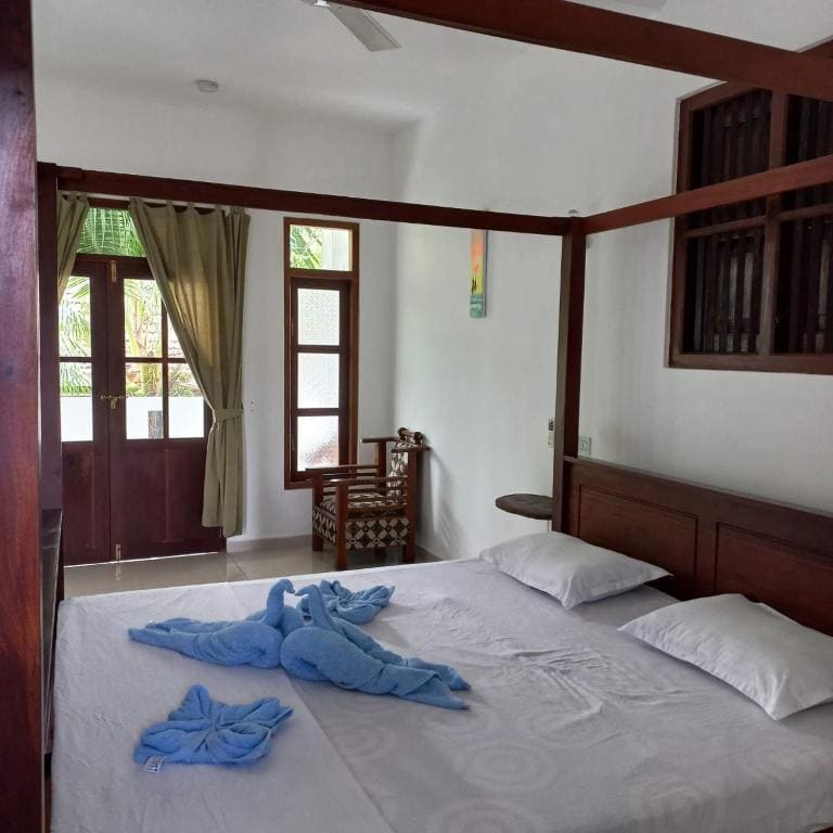 Double Room with Balcony room - Image 1