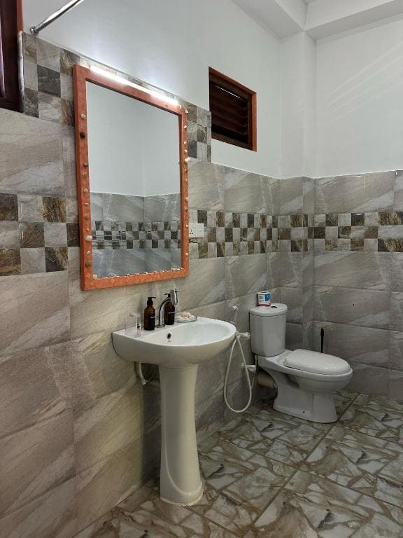 Quadruple Room with Terrace room - Image 3