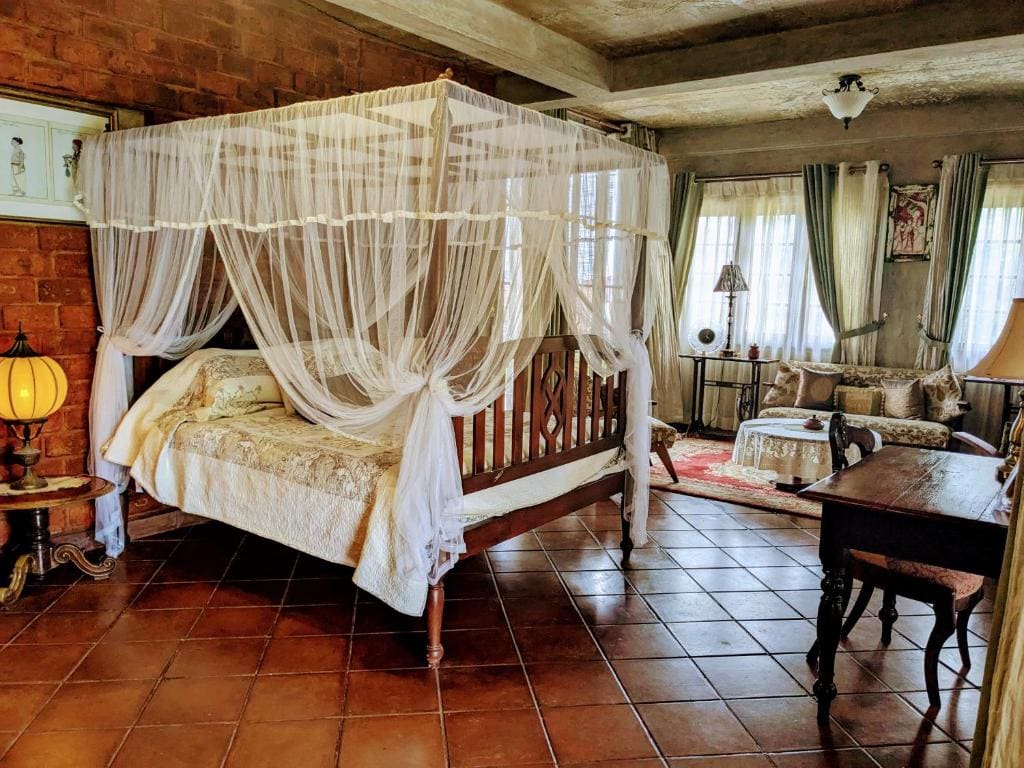 Double Room with Private Bathroom room - Image 2