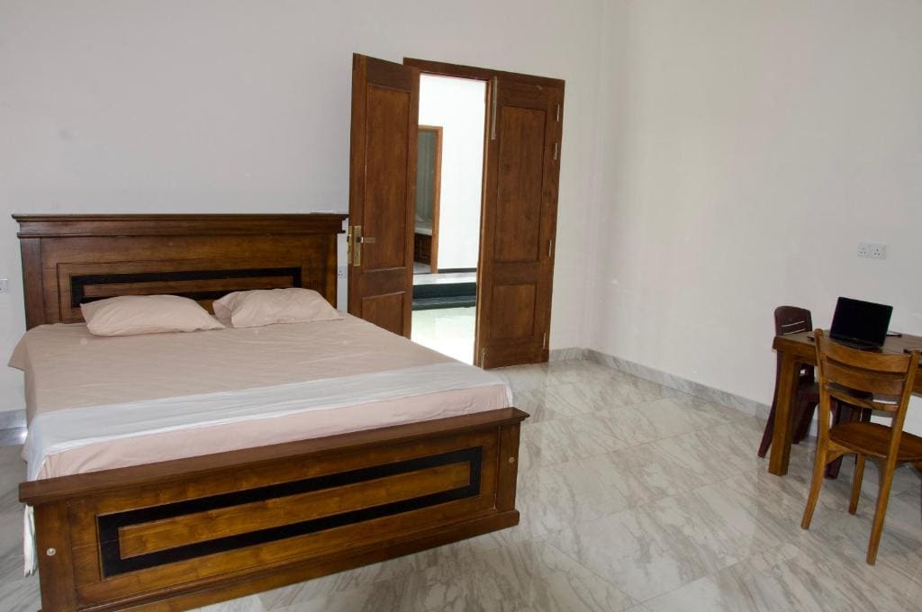 King Room with Pool View room - Image 2