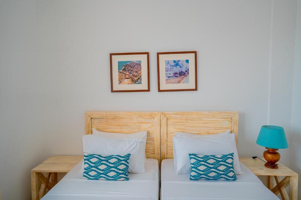 Two-Bedroom Apartment with Partial Ocean View room - Image 3
