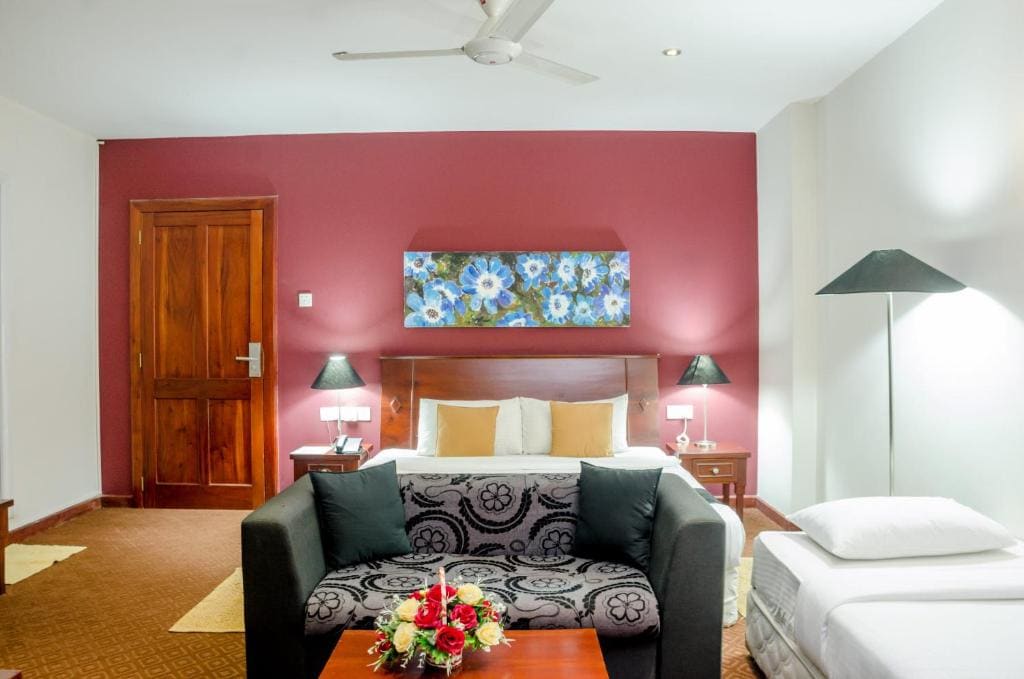 Deluxe Triple Room room - Image 1